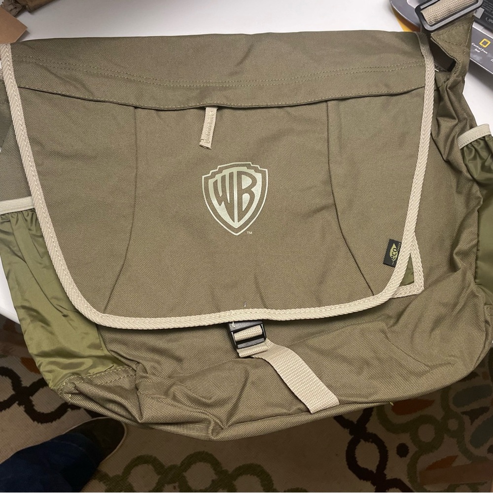 NWT Warner Bros. Olive Green Messenger Bag